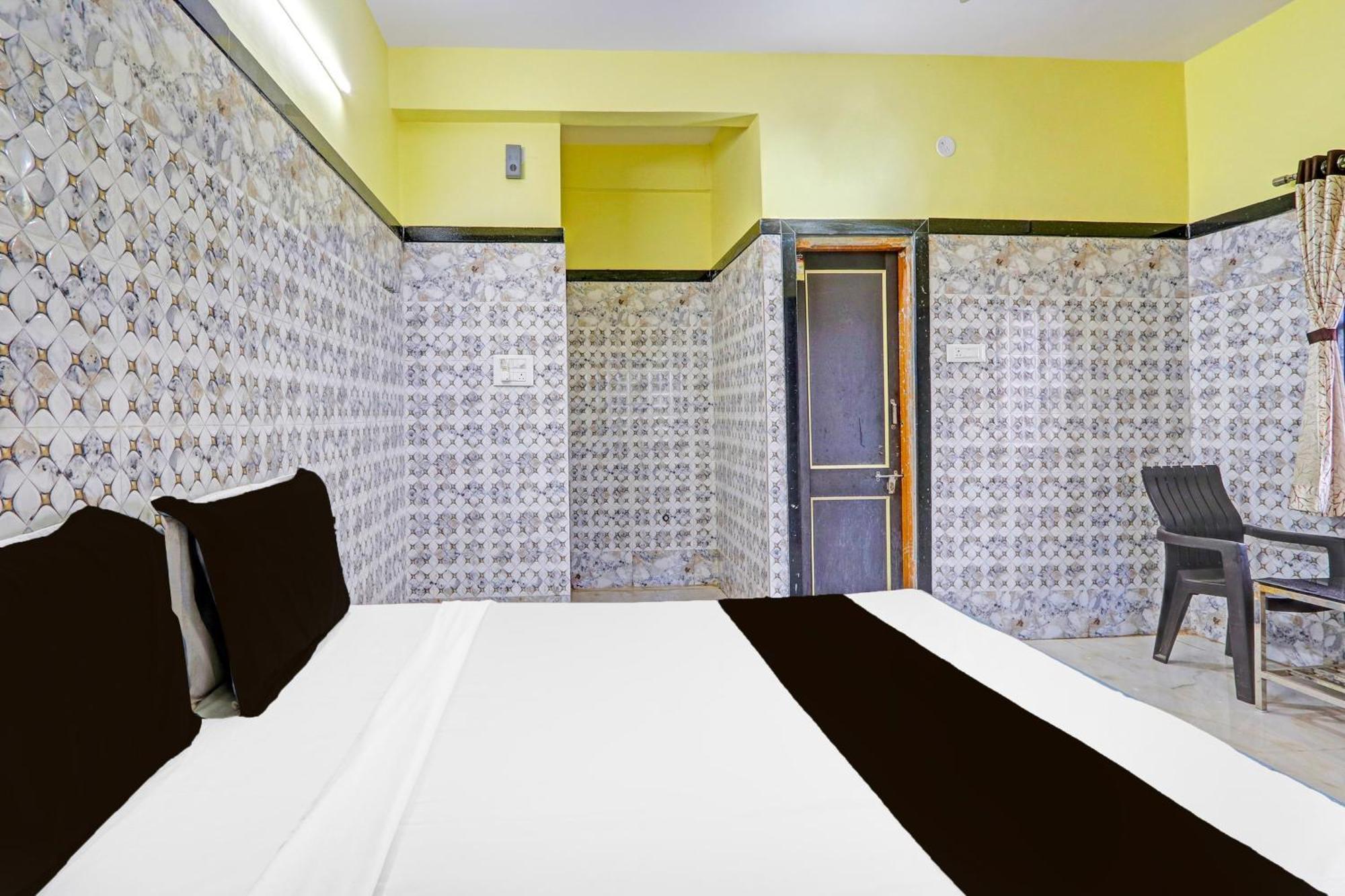 Hotel O Pankaj Hotel & Lodge Gangapur  Zewnętrze zdjęcie