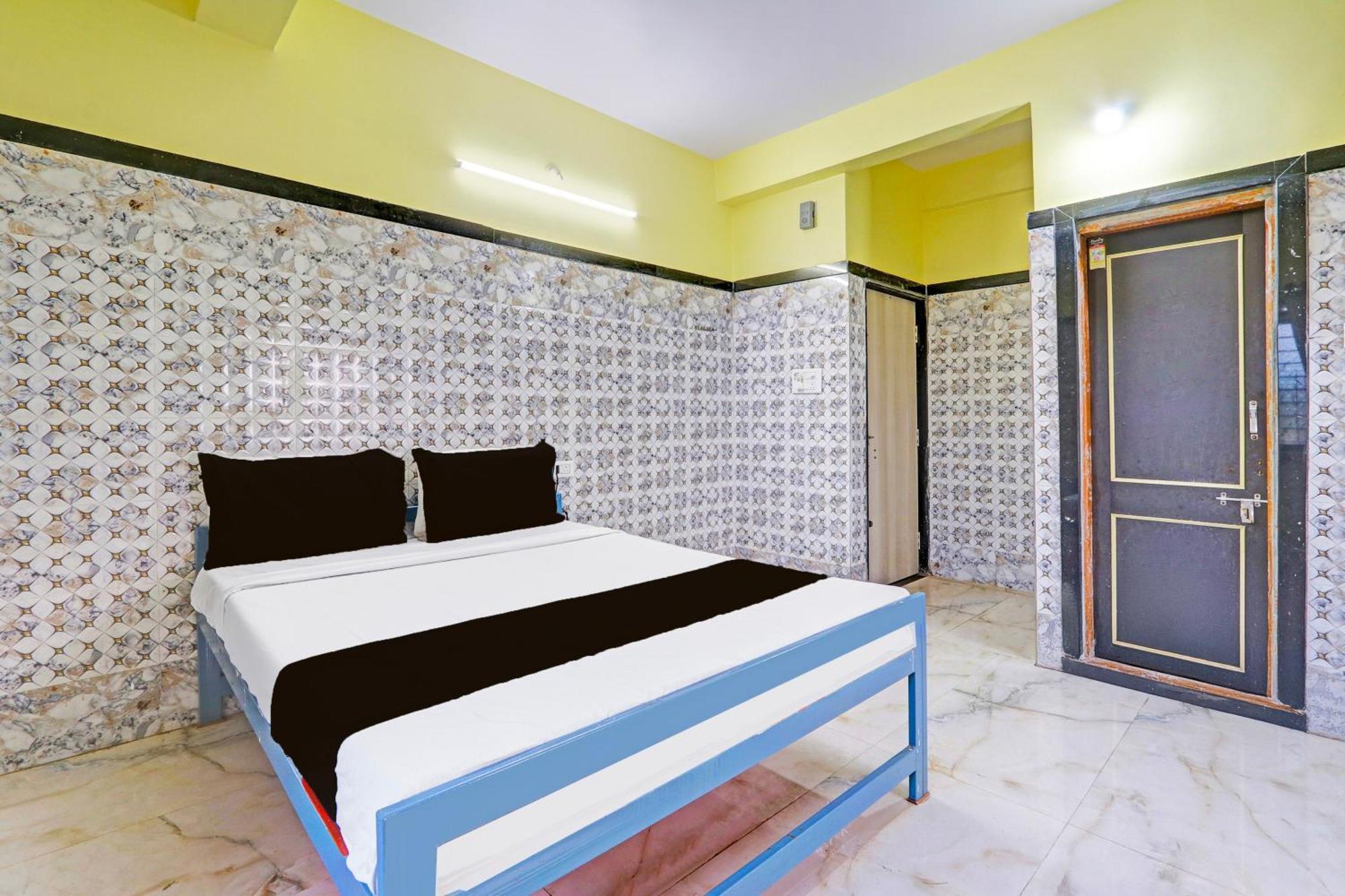 Hotel O Pankaj Hotel & Lodge Gangapur  Zewnętrze zdjęcie