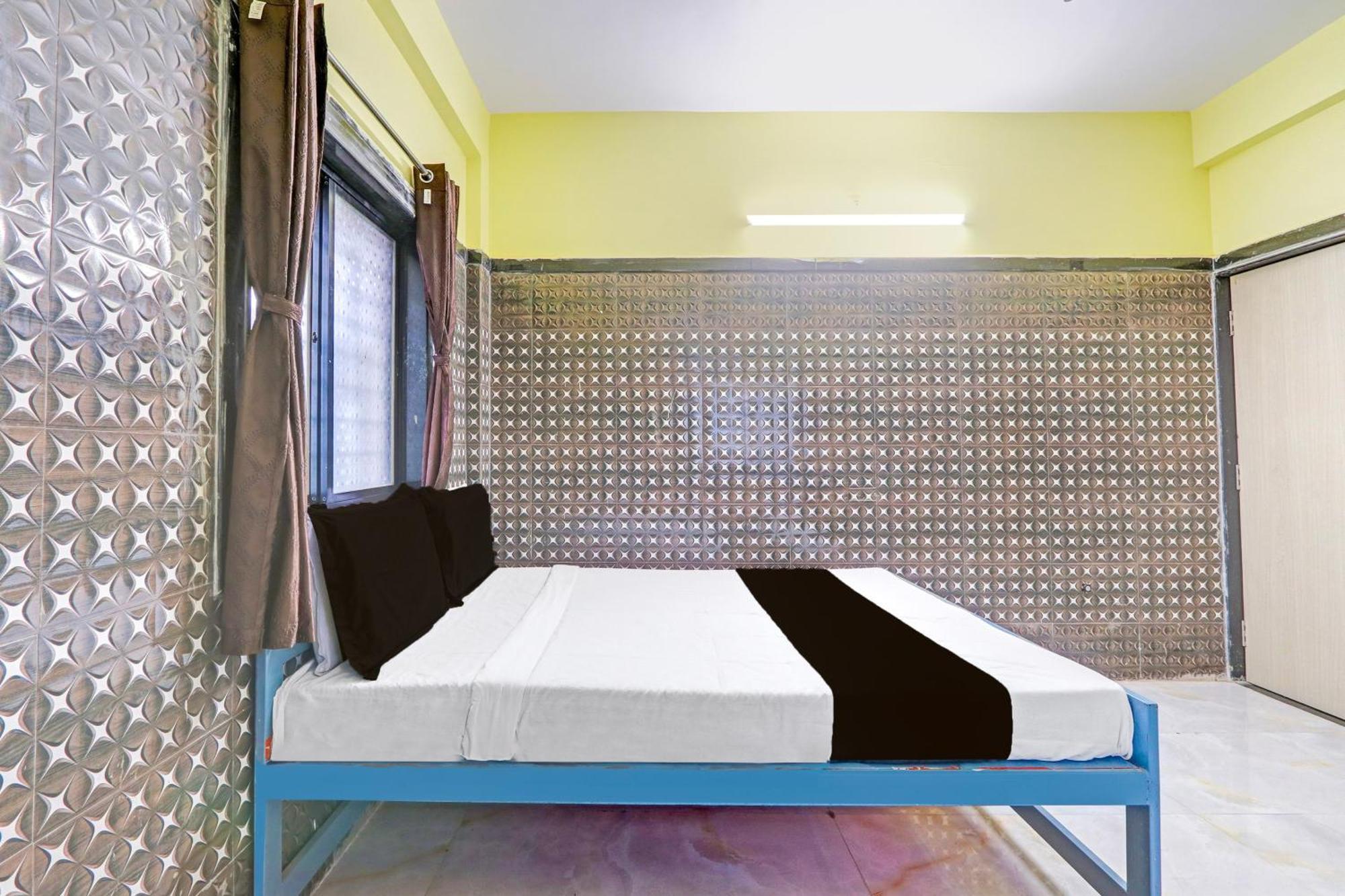 Hotel O Pankaj Hotel & Lodge Gangapur  Zewnętrze zdjęcie